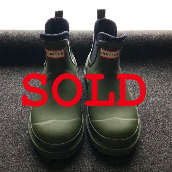 HUNTER X TARGET Rainboot SIZE COMPARE TO VANS 8.5 - Picture 1 of 1